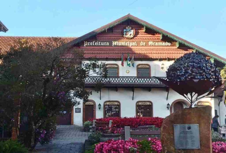 Prefeitura abre processo seletivo para contratação temporária de Monitor de Educação em Gramado