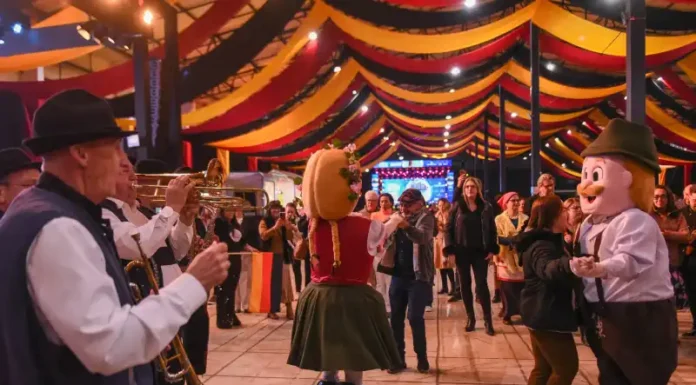 Oktoberfest Gramado anuncia oito atrações e inicia venda de ingressos para edição de 2026