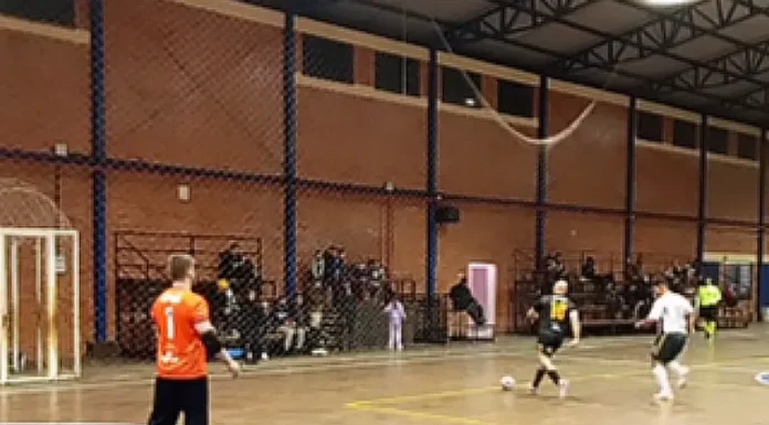 Futsal de Canela: Olé goleia, Basei Academy vence de virada e Amigos do Laje conquista importante vitória