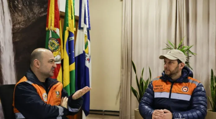 Prefeito Gilberto Cezar recebeu coordenador estadual da Defesa Civil neste Sábado
