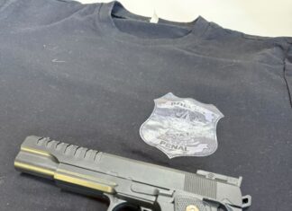 Polícia Civil de Canela cumpre mandados de busca em investigação de mulher que se passava por policial