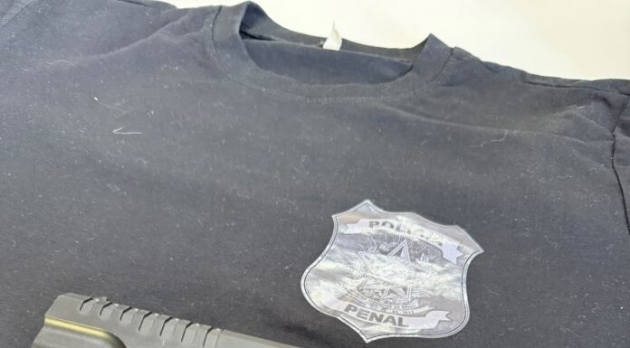 Polícia Civil de Canela cumpre mandados de busca em investigação de mulher que se passava por policial