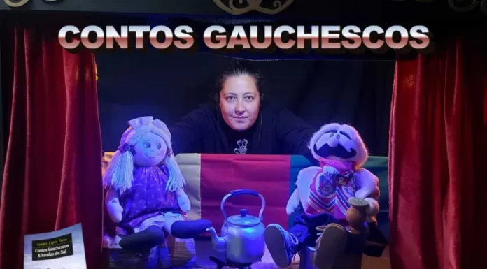 História, cultura e tradição no projeto Bonecos Contam Histórias