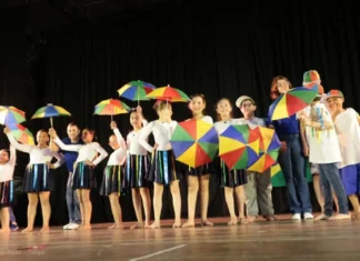Escola Rodolfo Schlieper realiza 9ª Mostra Cultural em homenagem aos 100 anos de Canela