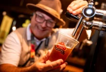 Oktoberfest de Igrejinha celebra 50 dias para a festa com promoção de desconto em ingressos