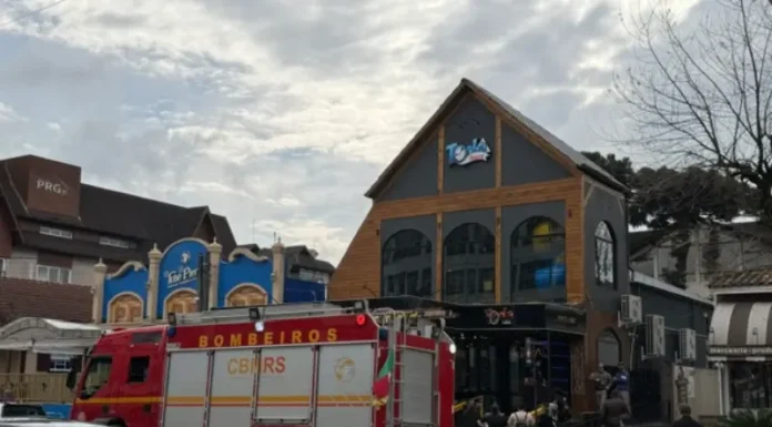 Princípio de incêndio é controlado em restaurante no centro de Gramado