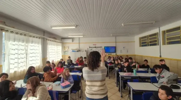 Projeto “Bonecos Contam Histórias” encerra e projeta continuidade em 2027