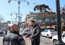 Inicia a segunda etapa de instalação de postes ornamentais no Centro de Canela