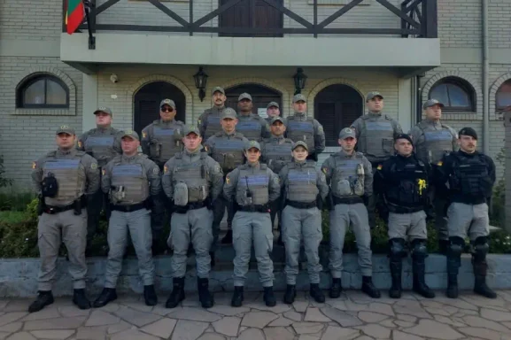 Gramado recebe reforço de 36 policiais para policiamento durante eventos