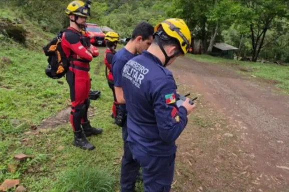 Homem desaparece após ser arrastado pela correnteza de rio no interior de Gramado