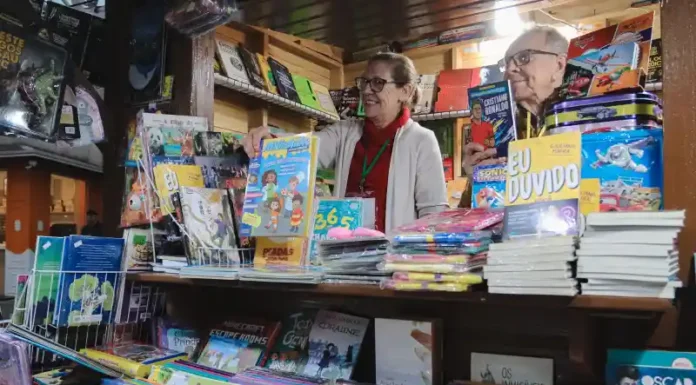 25ª Feira do Livro de Canela reuniu cerca de 3 mil estudantes e valorizou a literatura e a cultura local