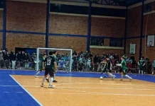 Bola 8 vence confronto direto, dispara na liderança e mantém 100% de aproveitamento na Série Ouro