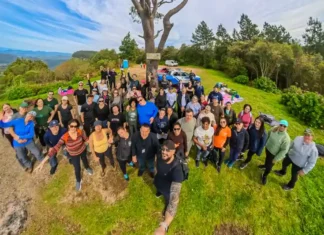 Mais de 65 pessoas participam de caminhada ao Morro Pelado promovida pela Academia Municipal