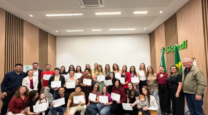 Prefeitura e SENAC realizam formatura dos cursos de Gerência de Loja e Marketing Pessoal